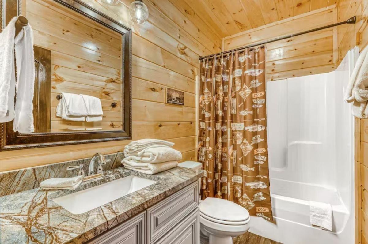 The Great Dogwood Manor By Stony Brook Cabins Gatlinburg Ngoại thất bức ảnh