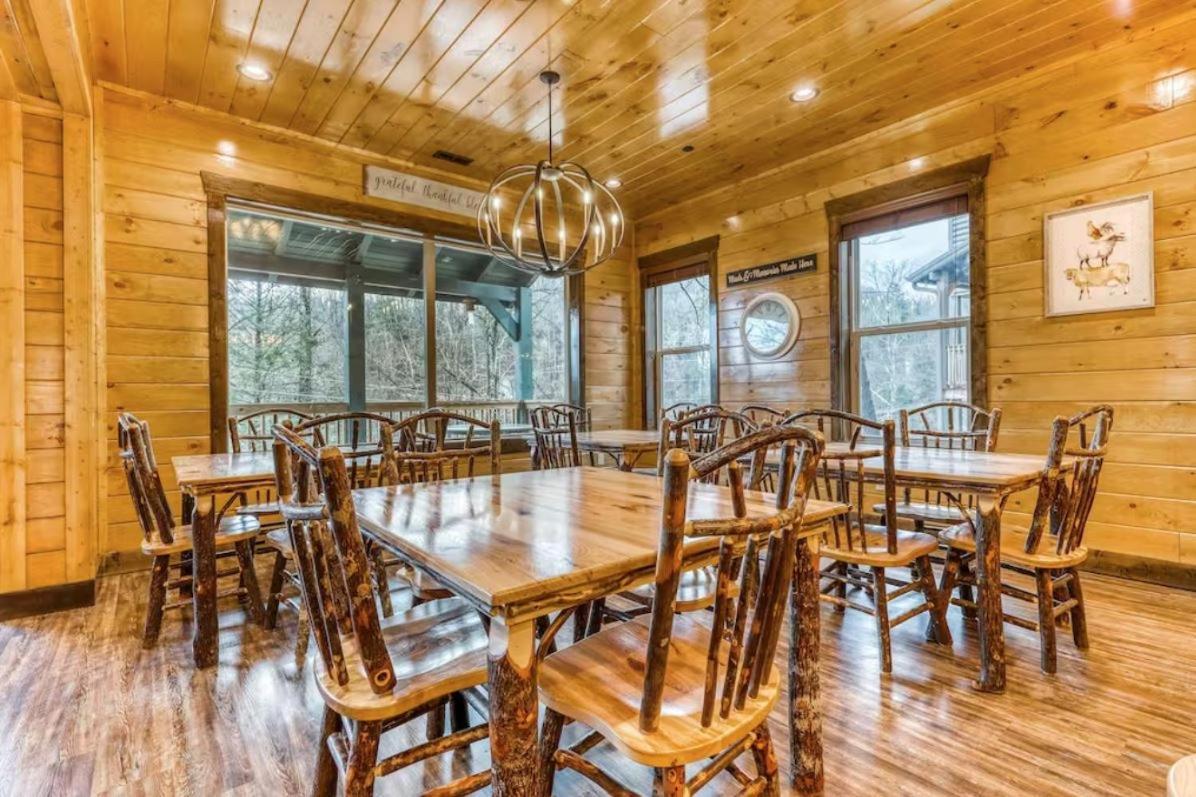 The Great Dogwood Manor By Stony Brook Cabins Gatlinburg Ngoại thất bức ảnh